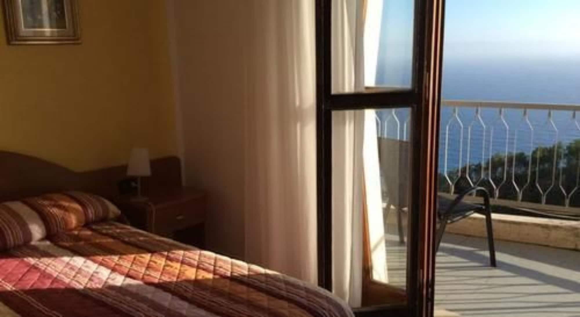 Hotel Due Gemelli Риомаджиоре Экстерьер фото