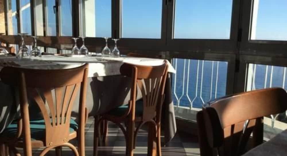 Hotel Due Gemelli Риомаджиоре Экстерьер фото
